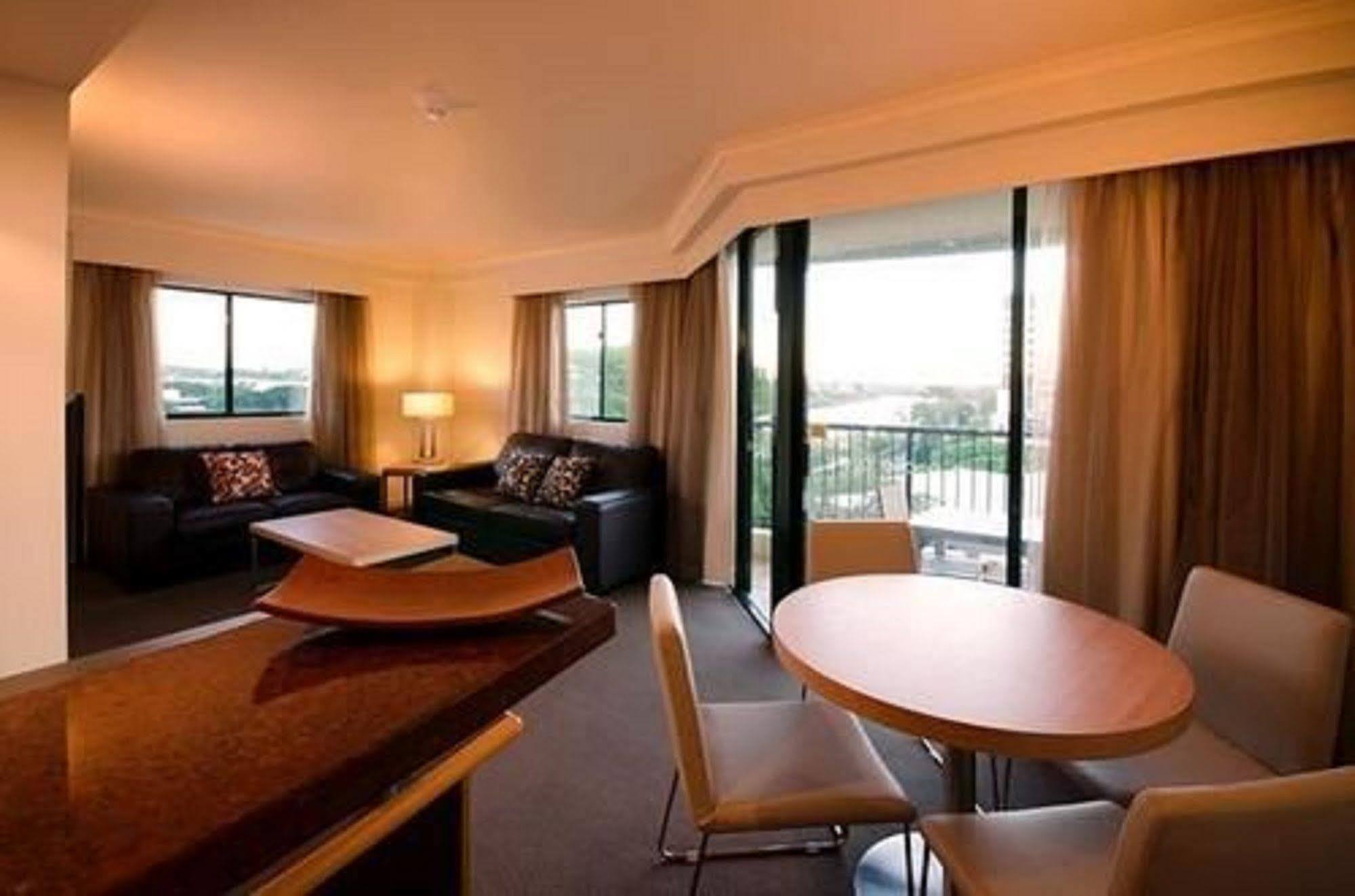 อพาร์ทเมนท์สเซ็นทรัลคอสโม Aparthotel บริสเบน ภายนอก รูปภาพ